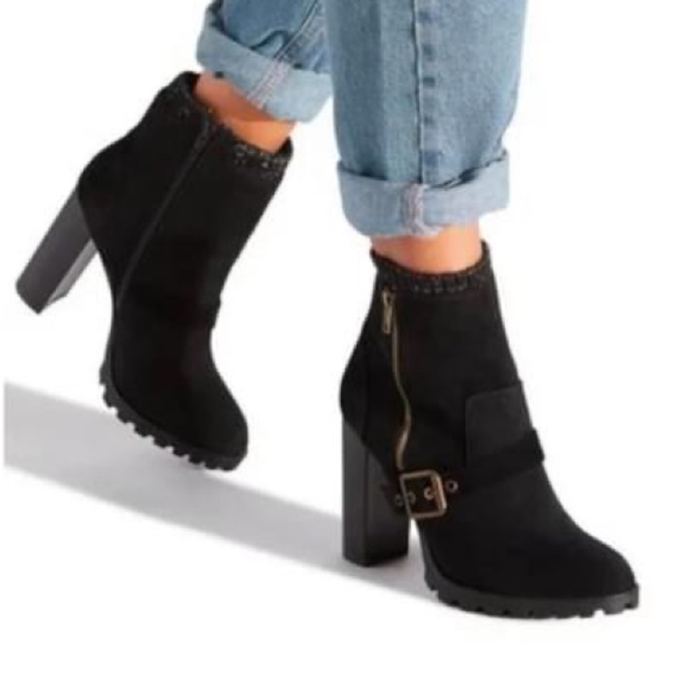 Elyce Sweater Cuff Bootie Size 8